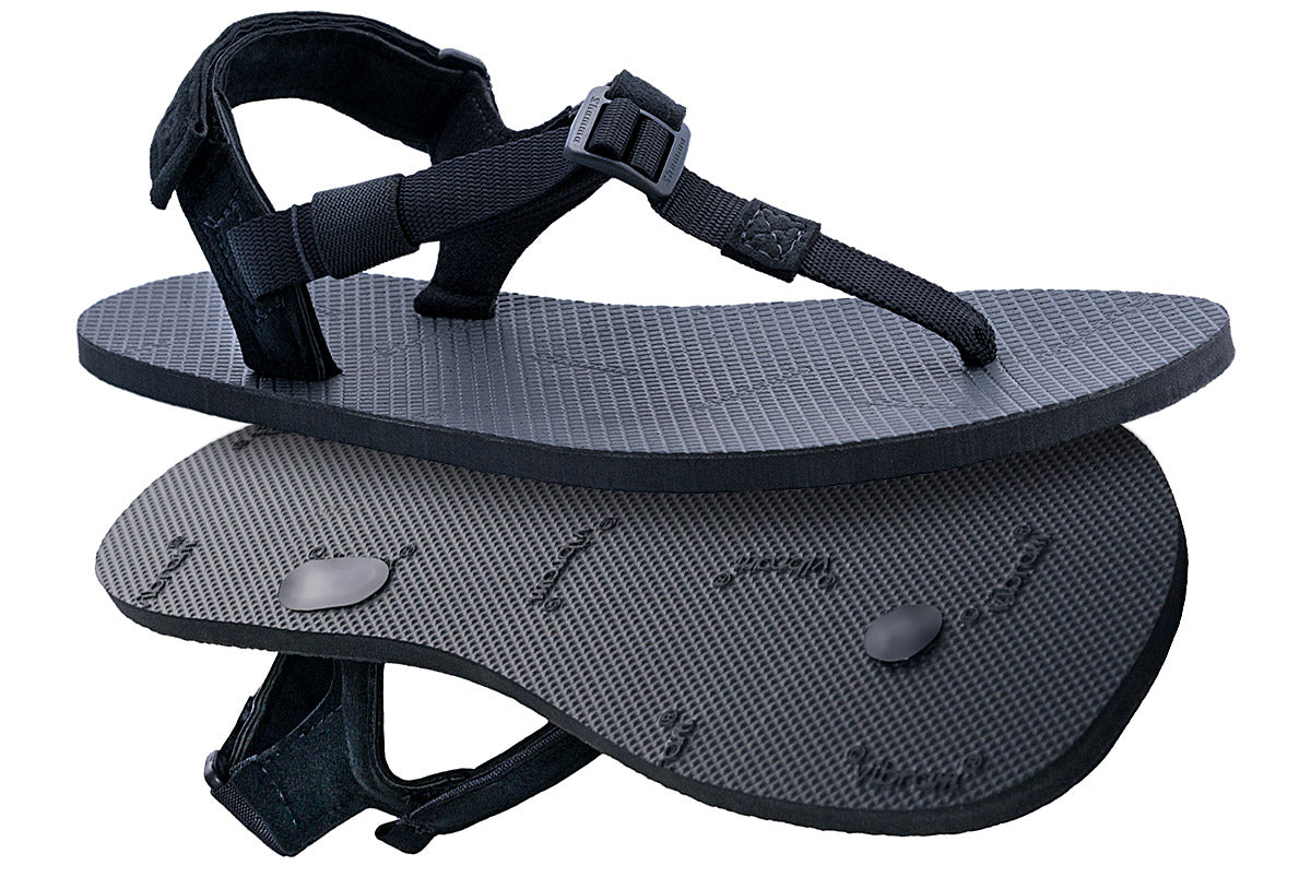 Shamma Chargers sandals with UltraGrip on white bg